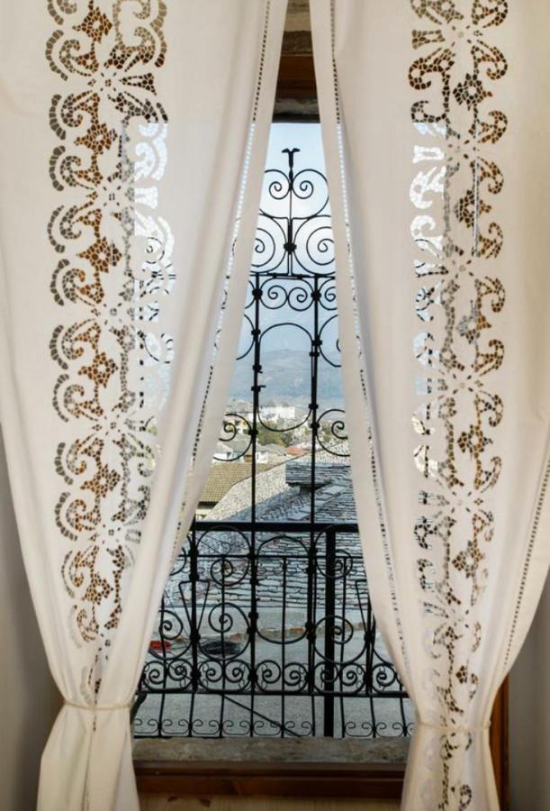 Guest House Tea Гирокастра Экстерьер фото